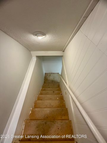 215 N Cottage Street, Potterville, MI 48876