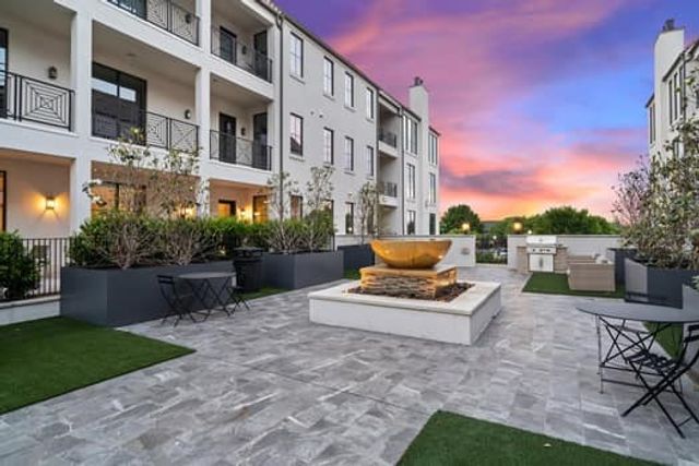 5270 Town and Country Boulevard 225, Frisco, TX 75034