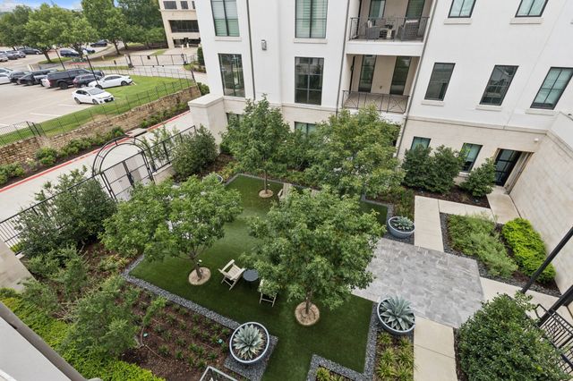 5270 Town and Country Boulevard 225, Frisco, TX 75034