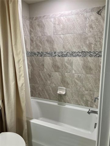 5353 ROYAL POINT AVENUE, Kissimmee, FL 34746