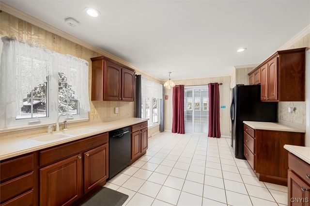 8657 Teugega Point Road, Rome, NY 13440