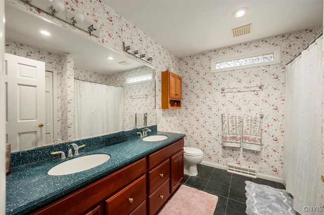 8657 Teugega Point Road, Rome, NY 13440