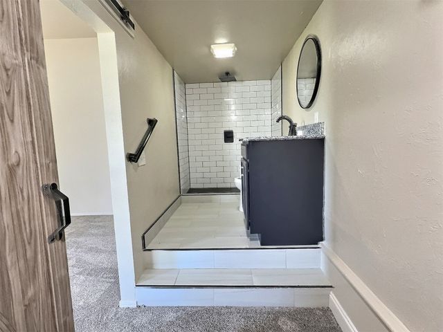 133 W Steed Drive, Midwest City, OK 73110
