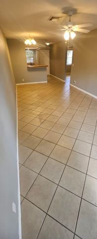 12416 Peconic Court, Wellington, FL 33414