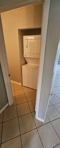 12416 Peconic Court, Wellington, FL 33414