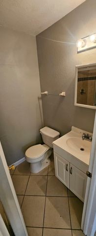 12416 Peconic Court, Wellington, FL 33414