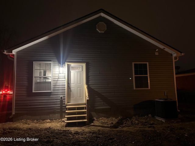 1522 Alma Ave, Louisville, KY 40215