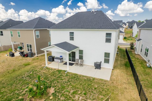 1076 Laurel Valley Ln, Mount Juliet, TN 37122