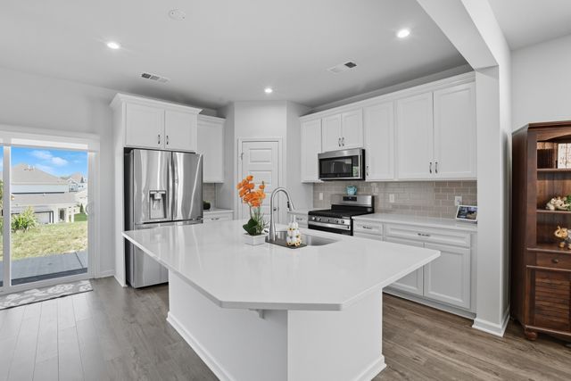 1076 Laurel Valley Ln, Mount Juliet, TN 37122