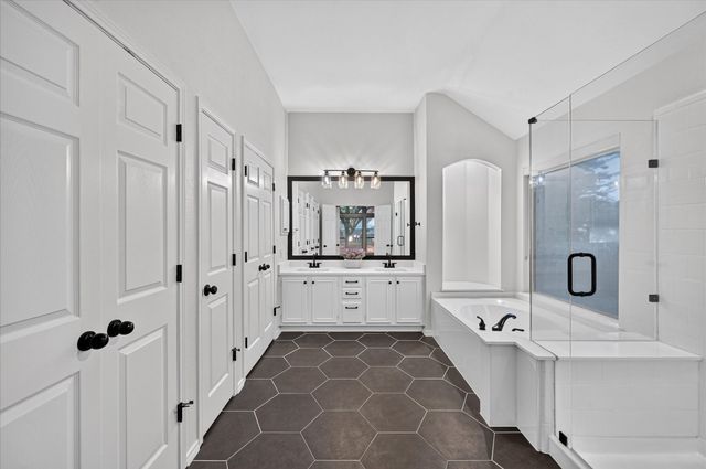 709 Coal Creek Drive, Mansfield, TX 76063