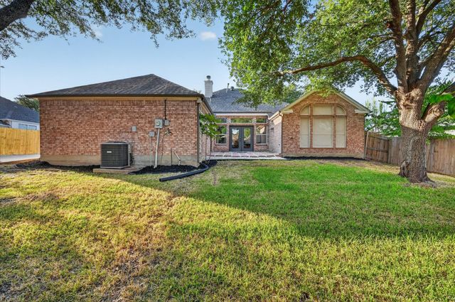 709 Coal Creek Drive, Mansfield, TX 76063