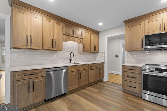 7542 SUMMER LEAVE LN, Columbia, MD 21046