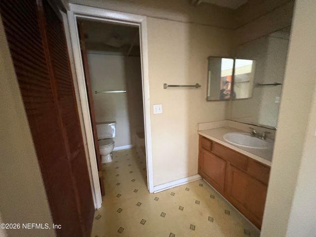 6645 PERIWINKLE Drive, Jacksonville, FL 32244