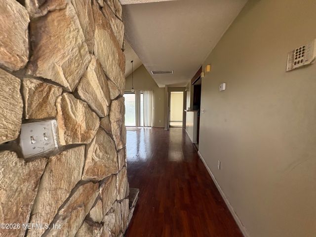 6645 PERIWINKLE Drive, Jacksonville, FL 32244