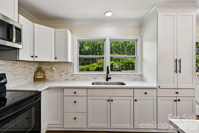 923 Yuma Street, Charlotte, NC 28213