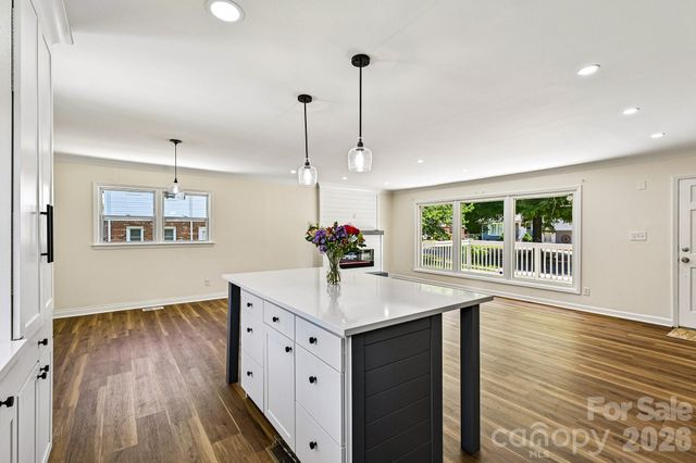 923 Yuma Street, Charlotte, NC 28213