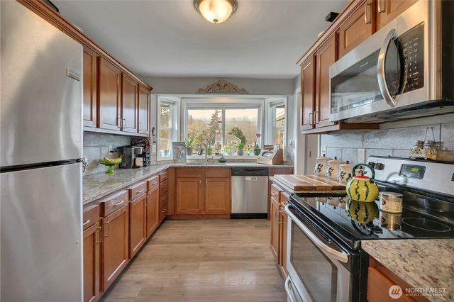 20209 2nd Avenue Ct E, Spanaway, WA 98387