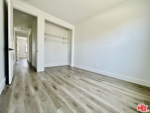 11922 Isis Avenue, Hawthorne, CA 90304