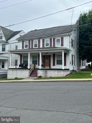 718 W PINE ST, Shamokin, PA 17872