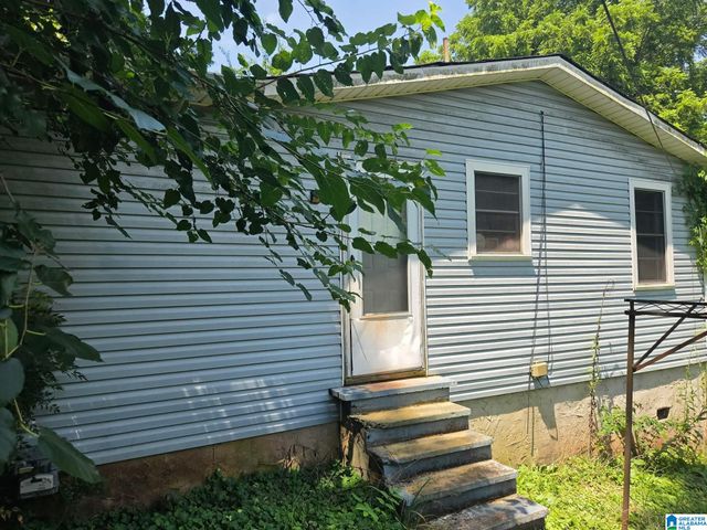 128 RAIMUND AVENUE, Bessemer, AL 35020