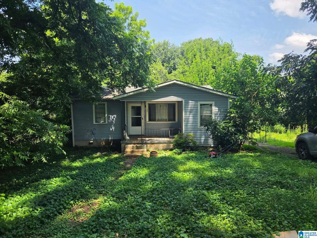 128 RAIMUND AVENUE, Bessemer, AL 35020