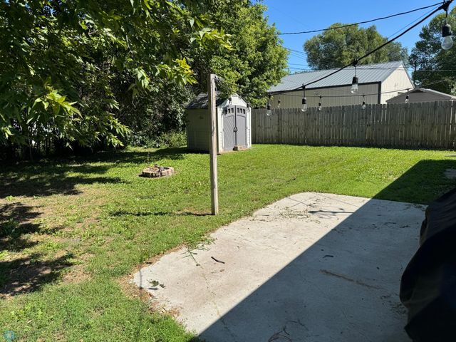2009 13th Avenue S, Fargo, ND 58103