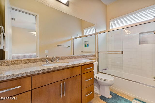 18088 W NARRAMORE Road, Goodyear, AZ 85338