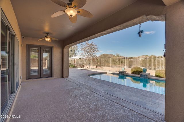 18088 W NARRAMORE Road, Goodyear, AZ 85338