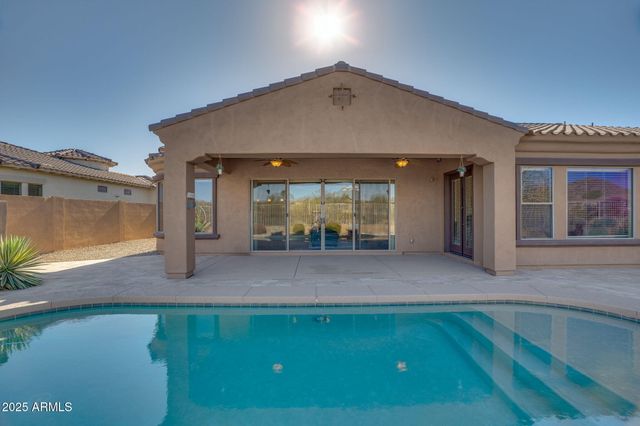 18088 W NARRAMORE Road, Goodyear, AZ 85338