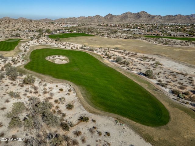 18088 W NARRAMORE Road, Goodyear, AZ 85338