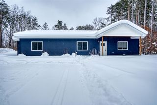 1518 E Wilke Road, Rothbury, MI 49452
