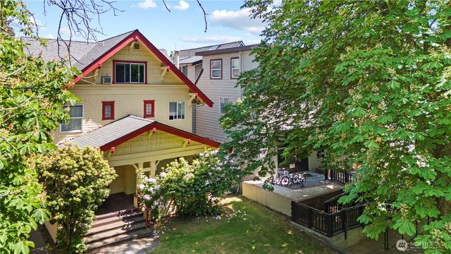 4714 17th Avenue NE, Seattle, WA 98105