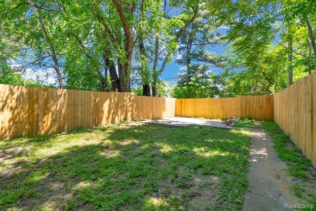 16646 Turner Street, Detroit, MI 48221