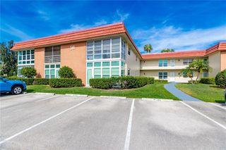 16 Vista Palm Lane 204, Vero Beach, FL 32962