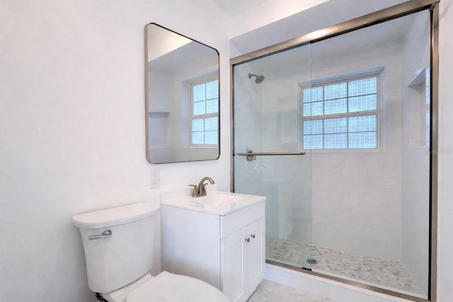 1800 PASS-A-GRILLE WAY 2, St Pete Beach, FL 33706