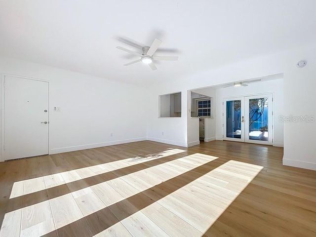 1800 PASS-A-GRILLE WAY 2, St Pete Beach, FL 33706