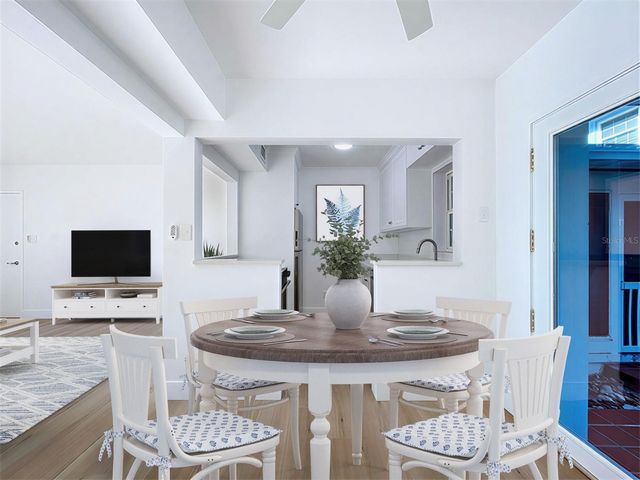 1800 PASS-A-GRILLE WAY 2, St Pete Beach, FL 33706