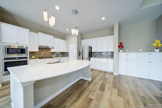7514 Foss Alley, San Antonio, TX 78254