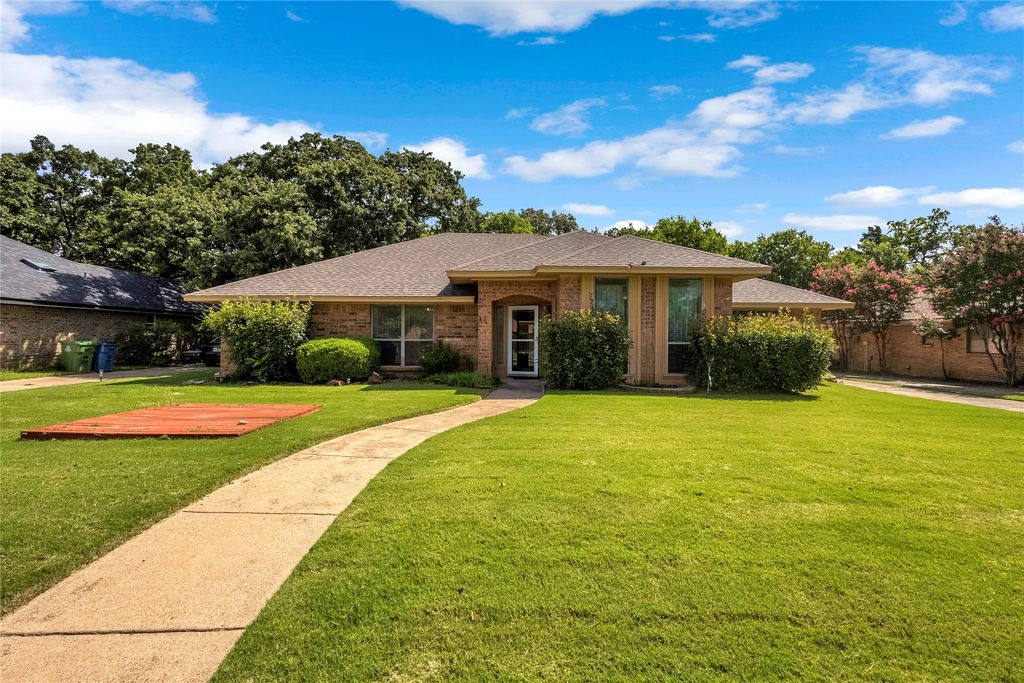 42 Indian Trail, Hickory Creek, TX 75065