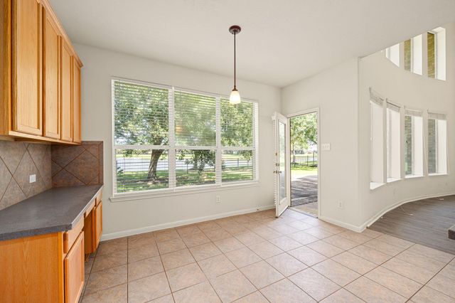 7711 Summer Shore Drive, Rosenberg, TX 77469