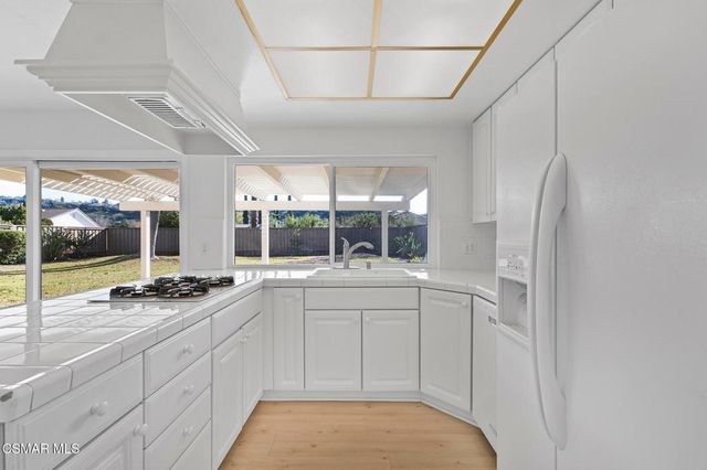 32022 Grenville Court, Westlake Village, CA 91361