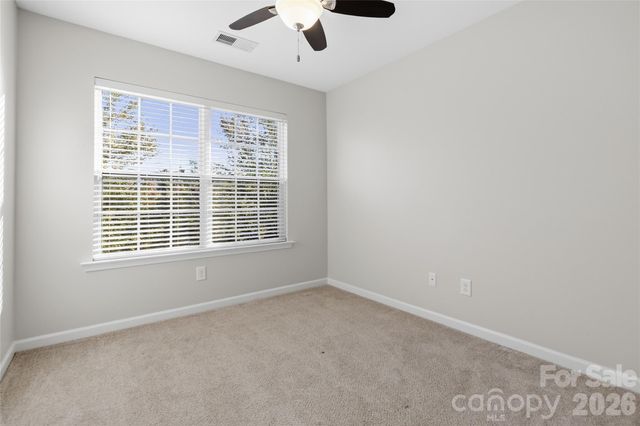 10710 Kemptown Square Square S, Mint Hill, NC 28227