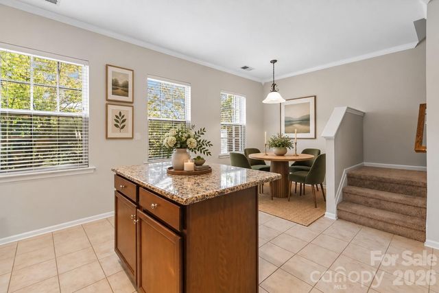 10710 Kemptown Square Square S, Mint Hill, NC 28227