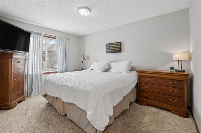 14390 Exley Lane, Apple Valley, MN 55124