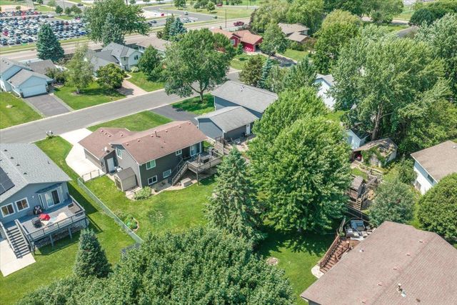 14390 Exley Lane, Apple Valley, MN 55124