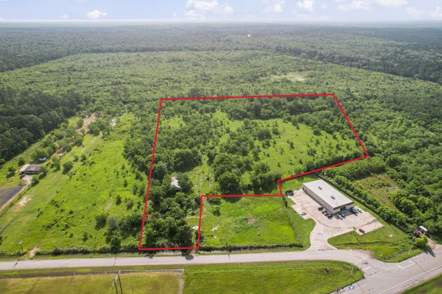 1166 County Road 676, Dayton, TX 77535