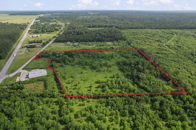 1166 County Road 676, Dayton, TX 77535