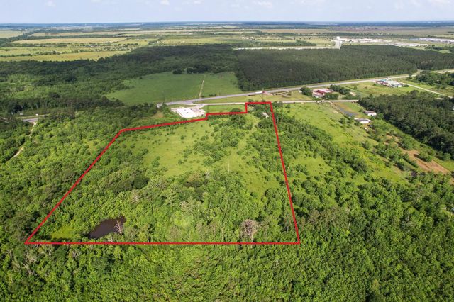 1166 County Road 676, Dayton, TX 77535