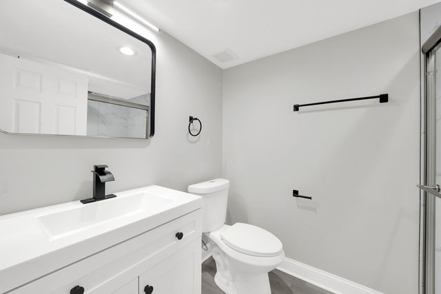 6458 S Claremont Avenue, Chicago, IL 60636