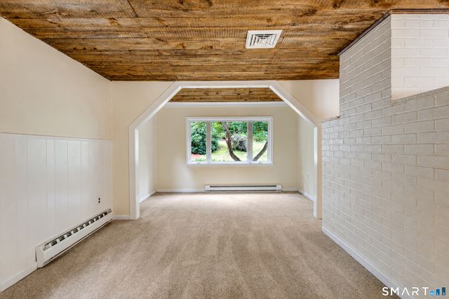 165 Colchester Avenue, East Hampton, CT 06424
